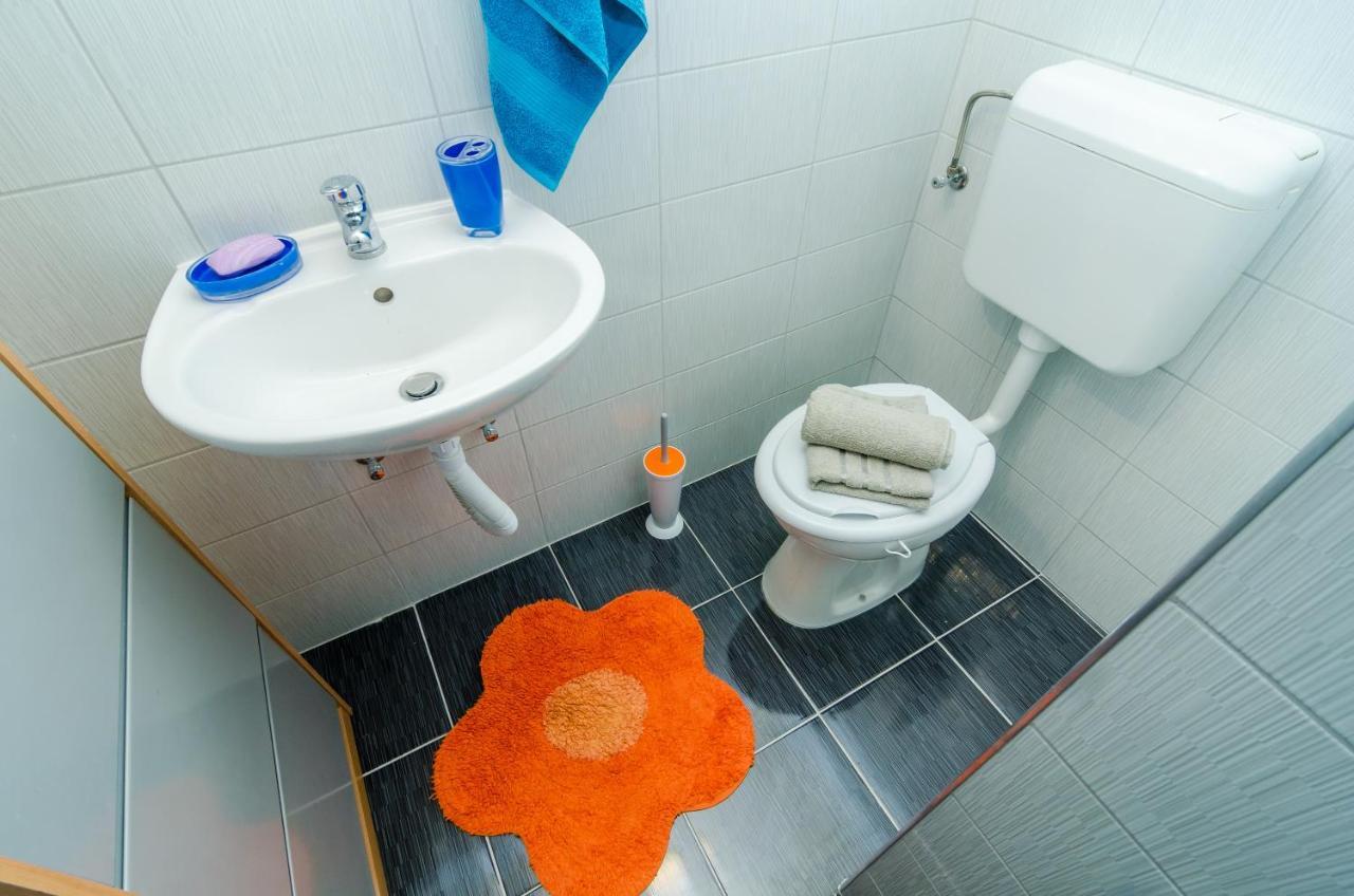 Sun City Apartment Дубровник Экстерьер фото